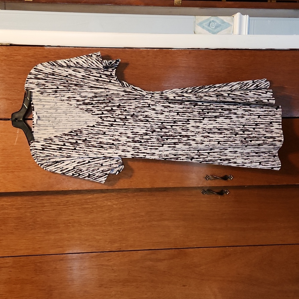 Halston dress size L